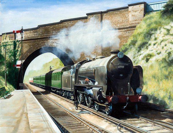 Chelsfield station in 1955. Hasting express behind a Southern Railway Schools class engine.