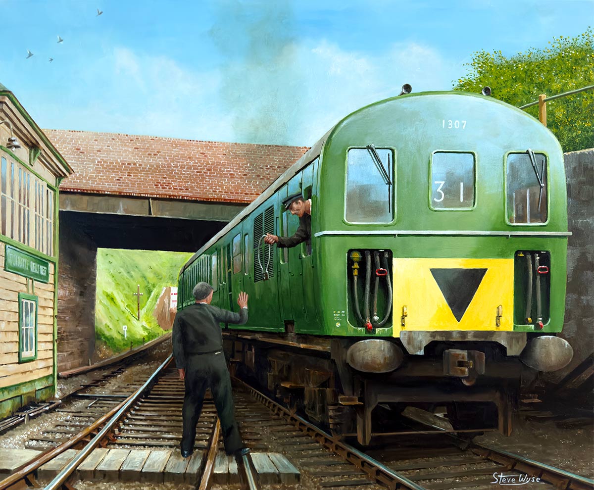 Train arrives at Tunbridge Wells West station on the Spa Valley Railway